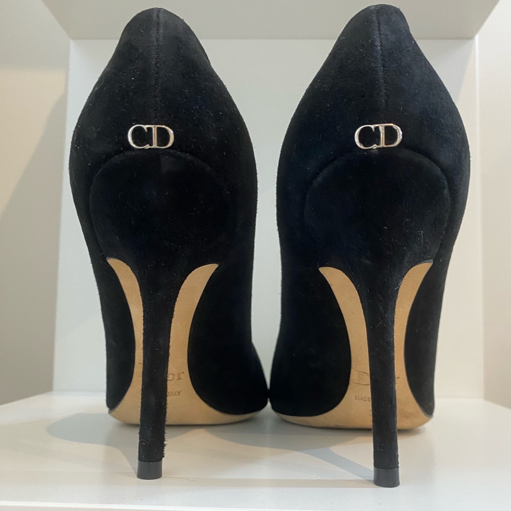 CHRISTIAN DIOR black Suede Miracle pump size 36